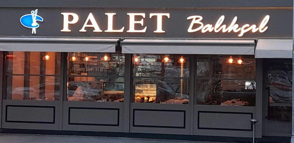 Palet Balıkçıl