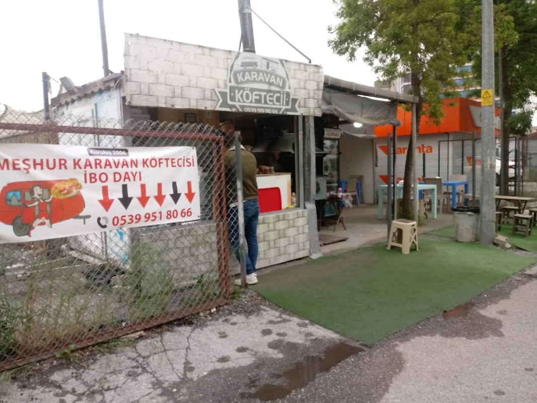 Karavan Köfteci