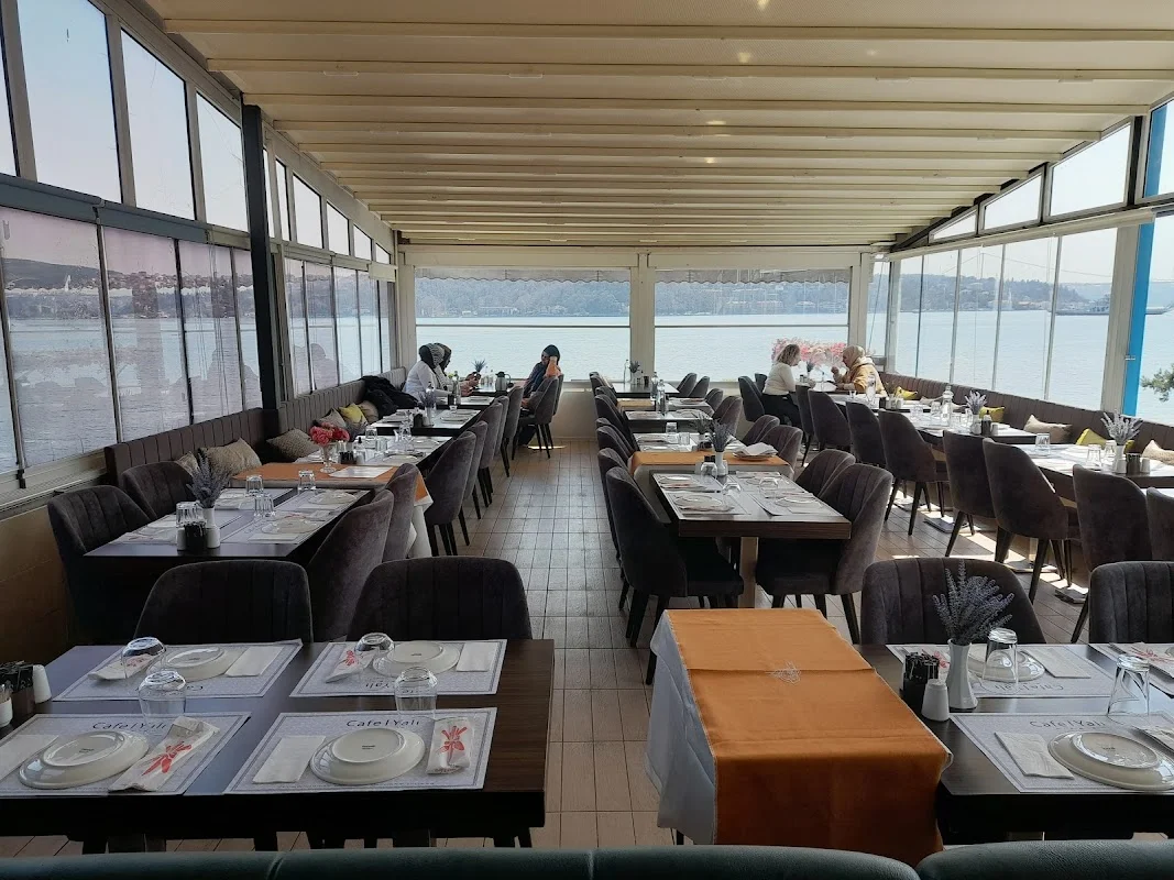 Yalı Er Kitchen Lounge ( Yalı Cafe - Erdilli Gourmet )
