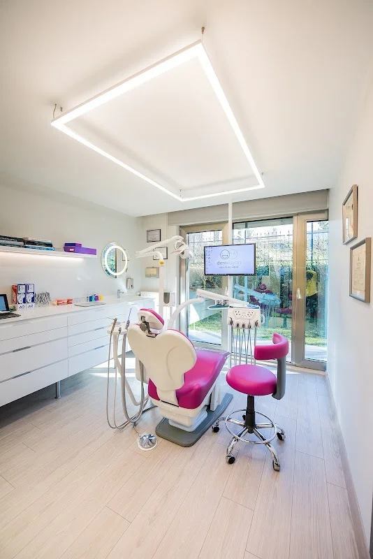 Dentvizyon Ağız ve Diş Sağlığı Polikliniği
