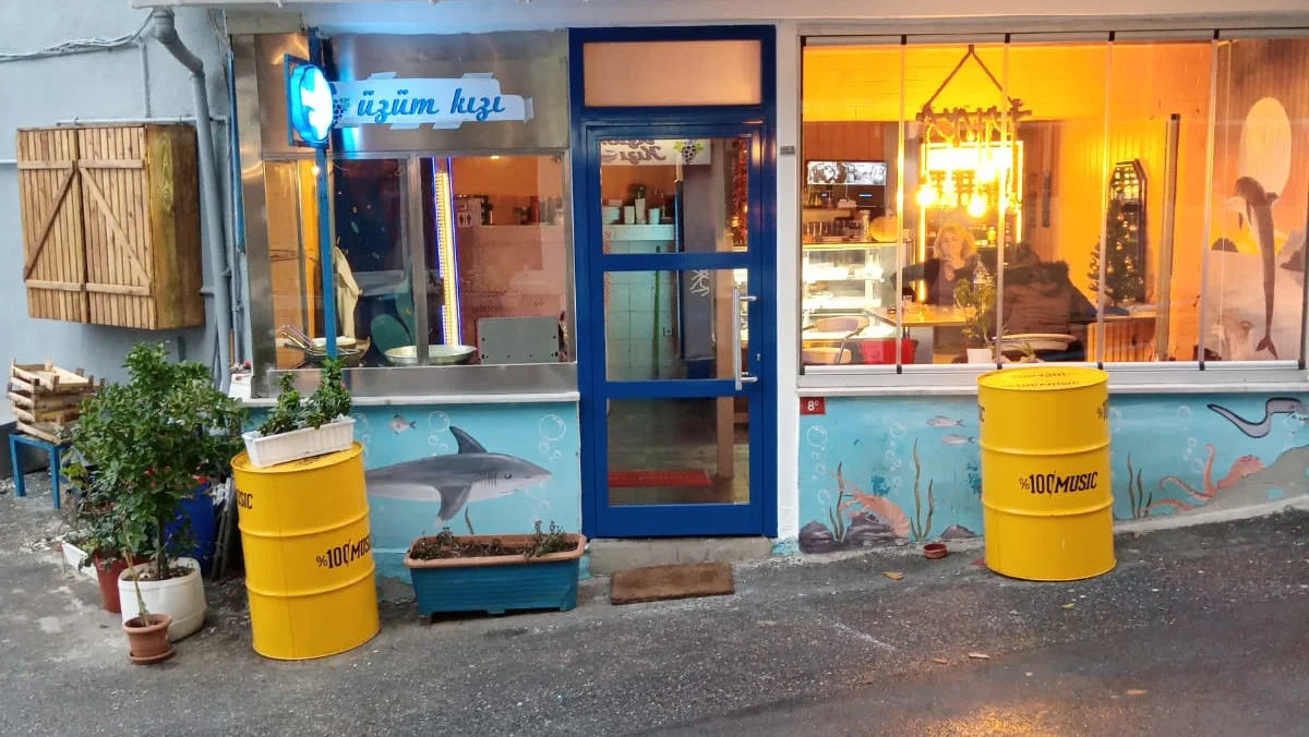 Ūzūm Kızı Balık Restorant