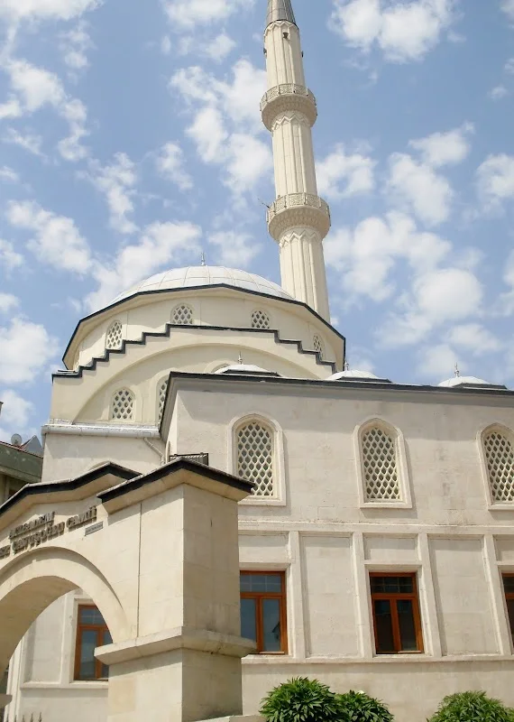 Acıbadem Merkez Çavuşoğlu Cami - Üsküdar, İstanbul
