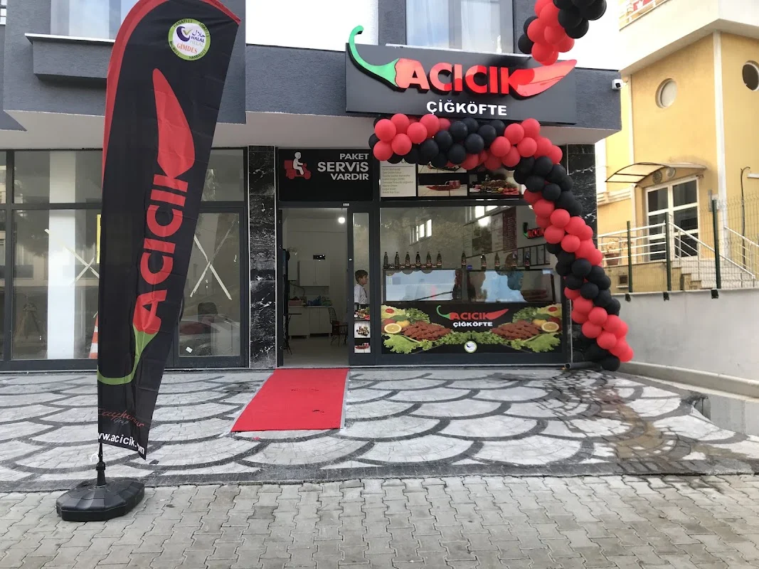 ACICIK ÇİĞ KÖFTE & CRAZY SOKAK PİLAVİ & DÖNER