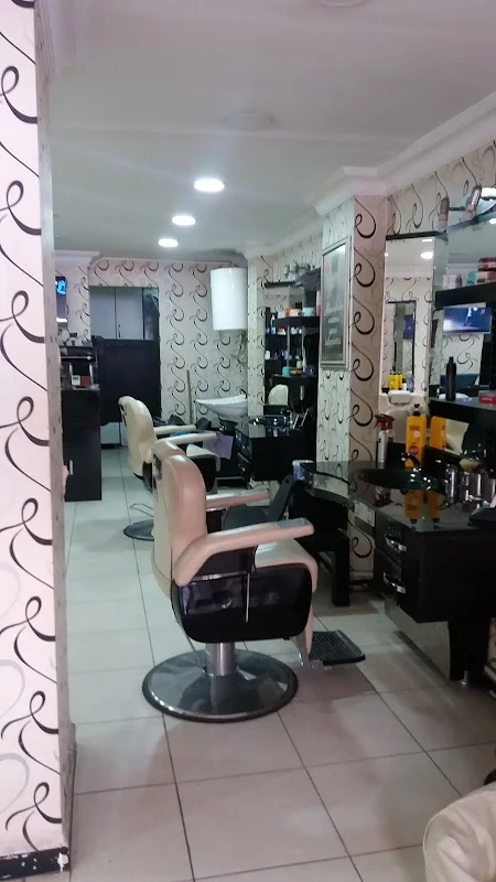 Adalı Güzellik Salonu