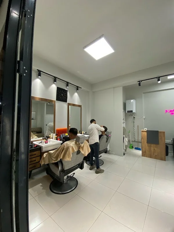 Adem Çelik Hair Artist - Pendik, İstanbul