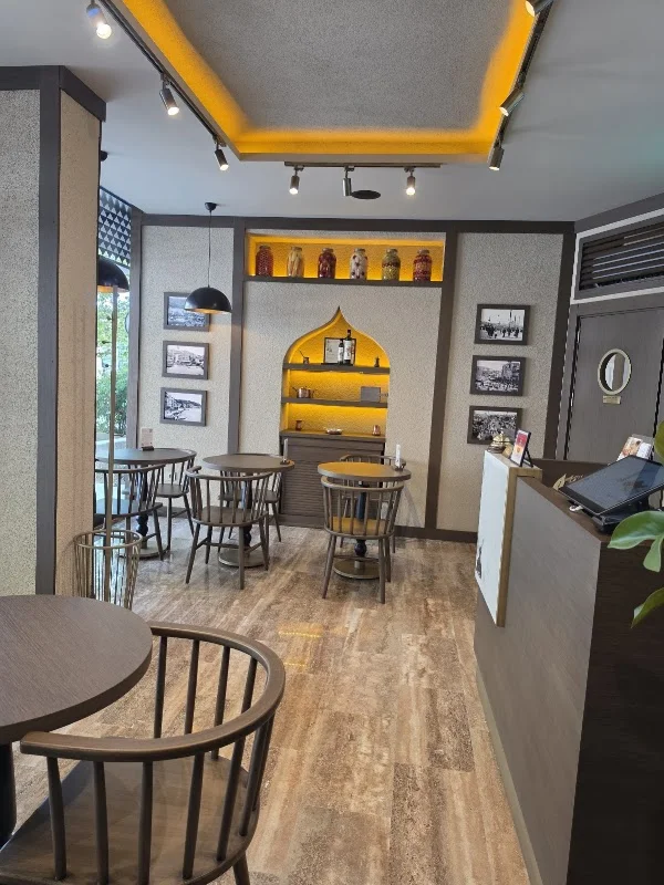 Adile Sultan Ev Yemekleri - İçerenköy Restoranı
