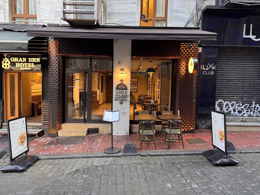Adile Sultan Ev Yemekleri Beyoğlu Restoranı
