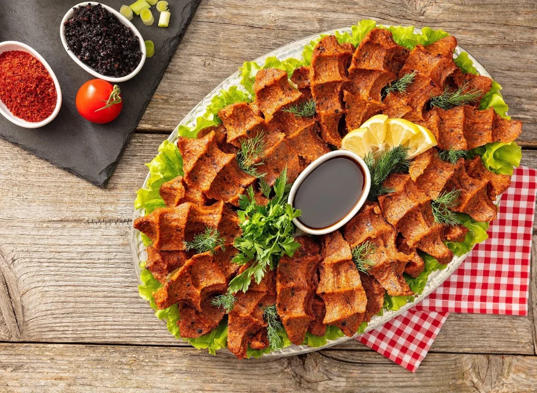 Adıyaman kardeşler ciğköfte Mehmet Usta Süleymaniye, Hacı Bektaş Veli Cd No:103, 34517 Esenyurt/İstanbul - Esenyurt, İstanbul