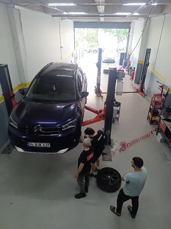 Ahtapot Oto Servisi - Esenyurt, İstanbul