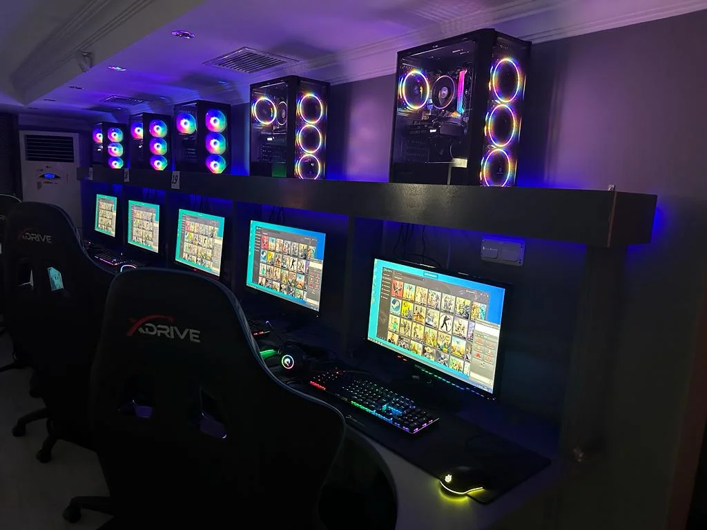 Aktif İnternet ve PlayStation Cafe - Sultanbeyli, İstanbul