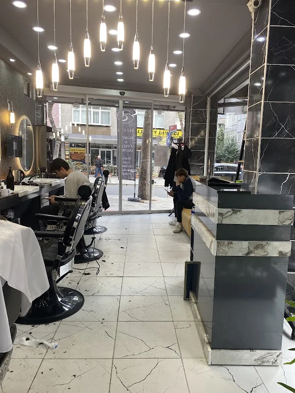 ALİ CİN BAY BAYAN GÜZELLİK SALONU - Bayrampaşa, İstanbul
