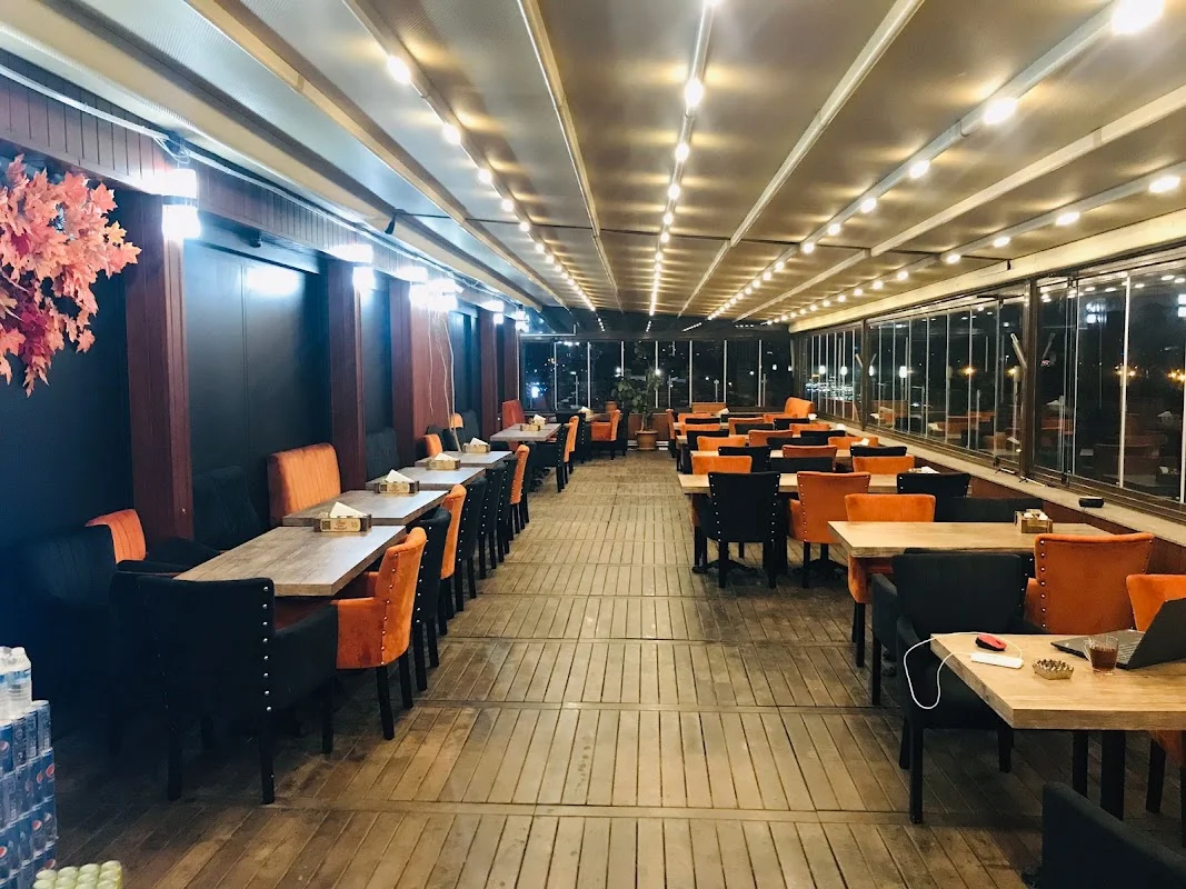 Ali's Cafe Restaurant - Bayrampaşa, İstanbul