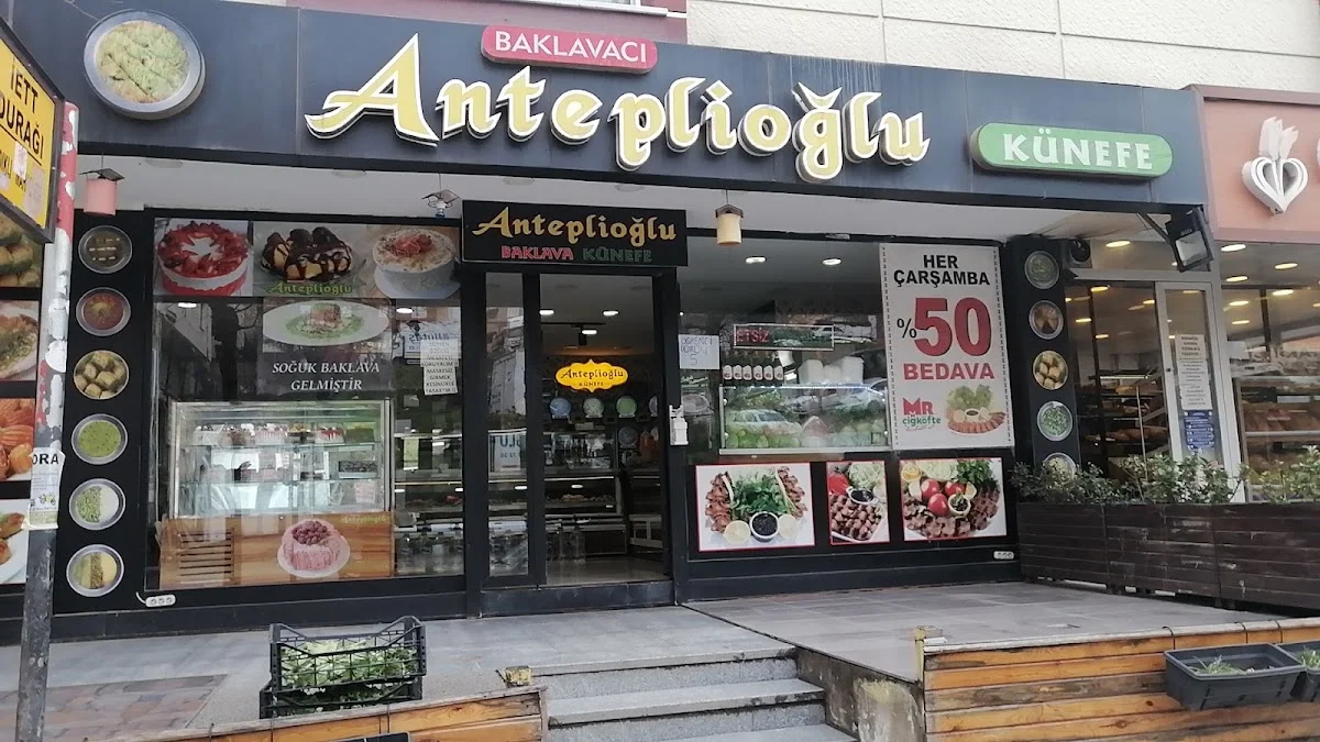 Anteplioğlu Baklavaları