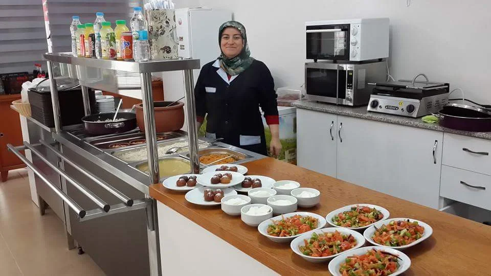 ARKA SOKAK CAFE EV YEMEKLERİ - Kartal, İstanbul