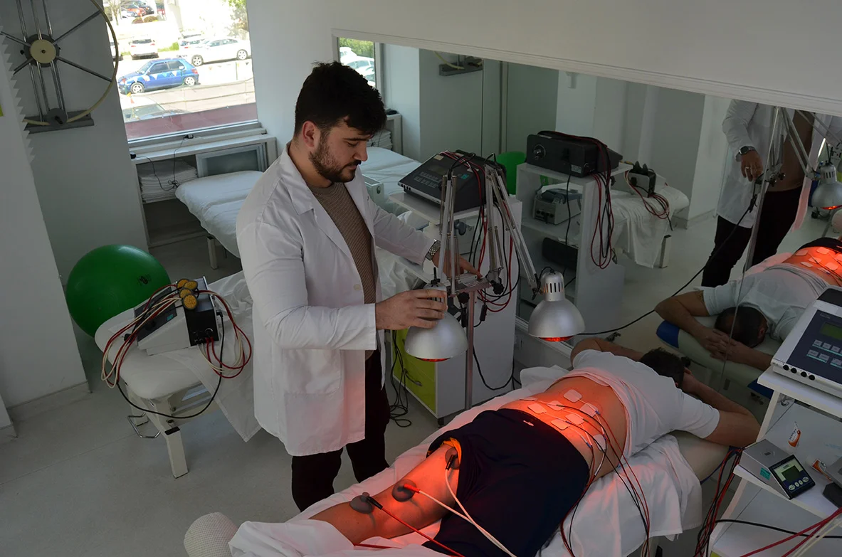 Atafiz- Ataşehir Fizik Tedavi - Ataşehir Ozon Tedavisi - Fizik Fizik Tedavi Ve Rehabilitasyon Merkezi Küçükbakkalköy İçerenköy Kozyatağı
