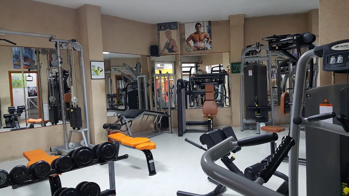 Atletik Fitness Center - Üsküdar, İstanbul