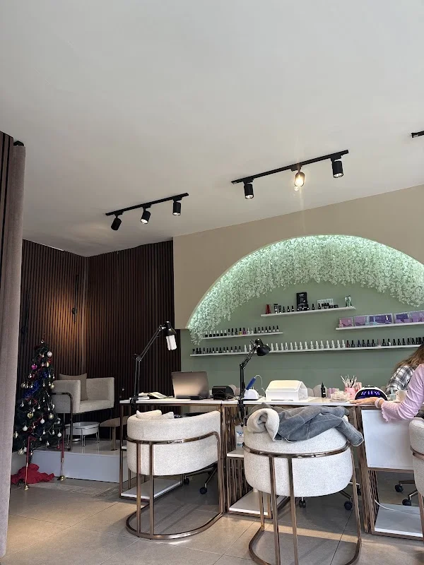 Aura Nail Bar - Pendik, İstanbul