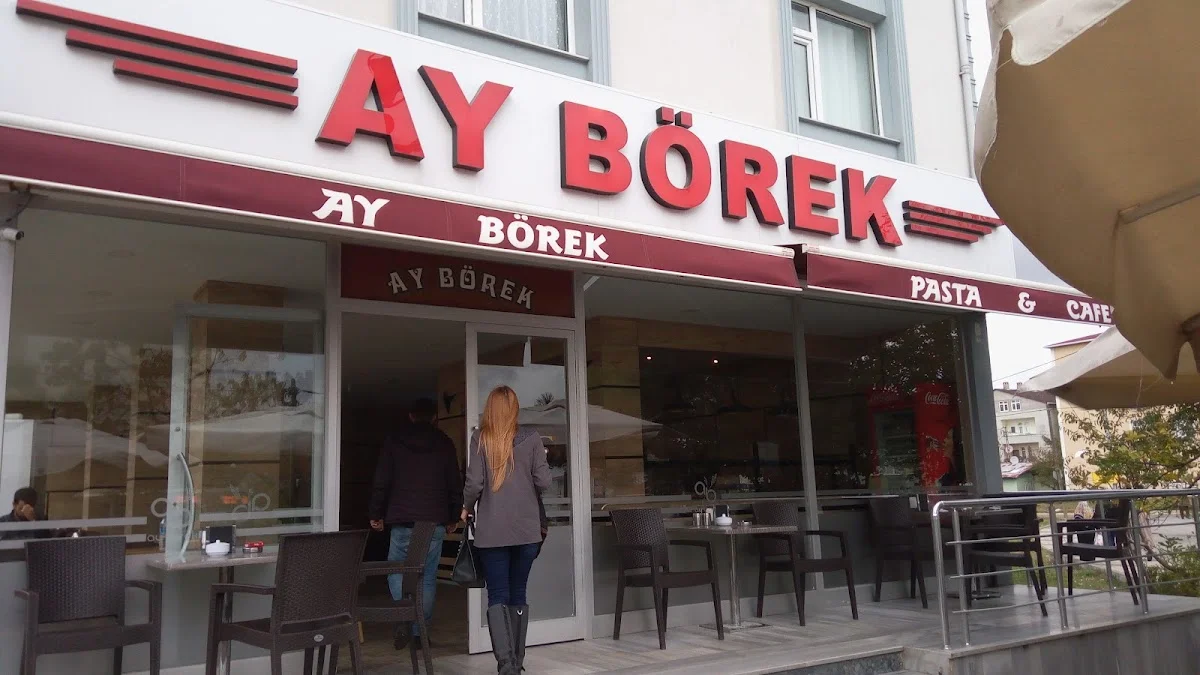 Ay Börek