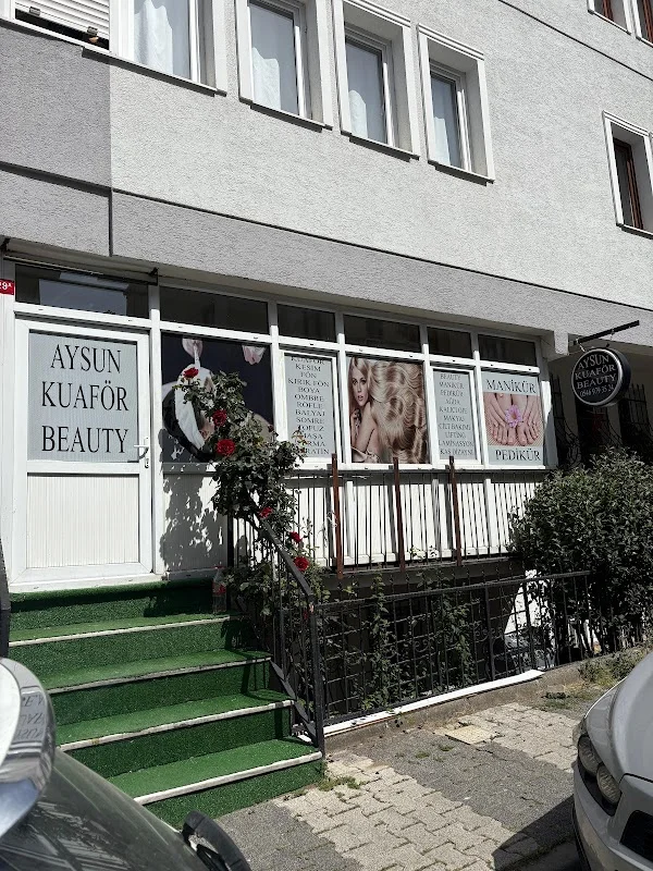 (Aysun Kuaför Beauty) - Kadın Çalışan ile Hizmet Vermektedir.