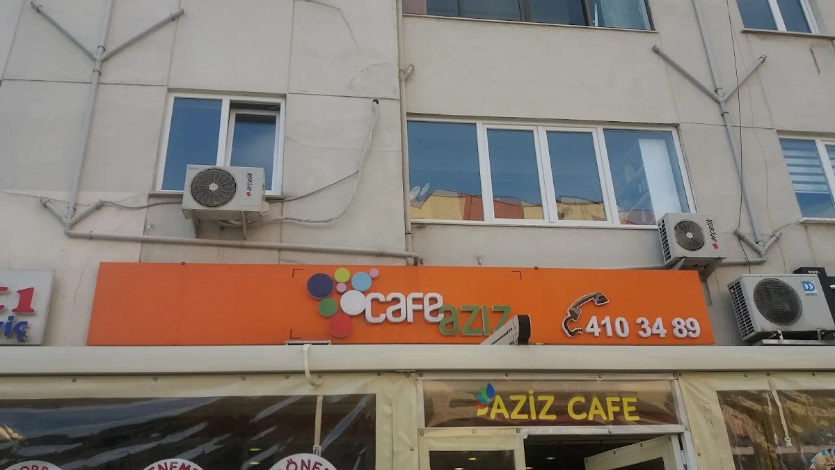 Aziz Cafe