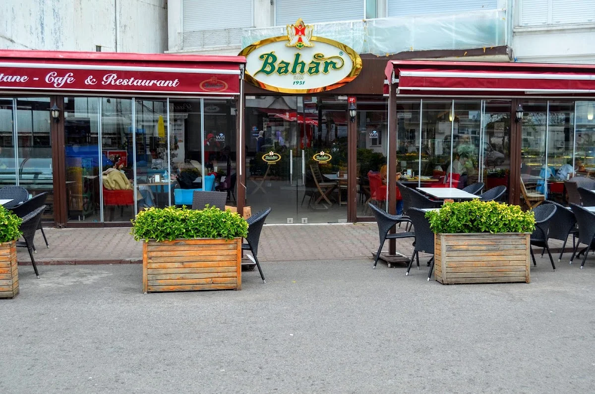 Bahar Pastane Cafe - Restaurant