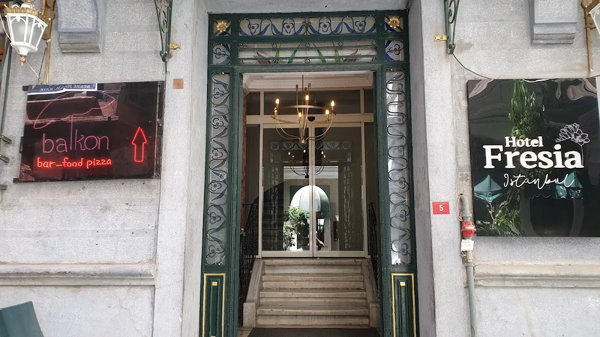 Balkon Restaurant & Bar - Beyoğlu, İstanbul