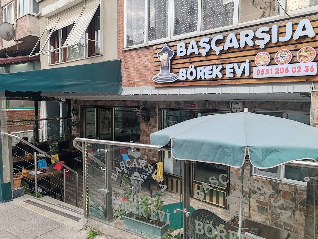 Başçarşıja Börek Evi