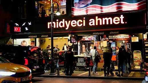 Beşiktaş Gece Dönercisi - Beşiktaş, İstanbul