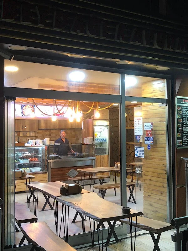 BEYDAĞI KAVURMA VE KÖFTE SALONU