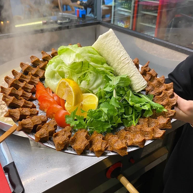 Bİ DÜNYA ÇİĞKÖFTE