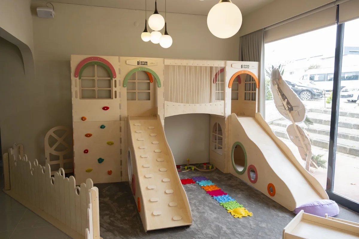 Bi Oyun Bi Kahve - Pendik, İstanbul