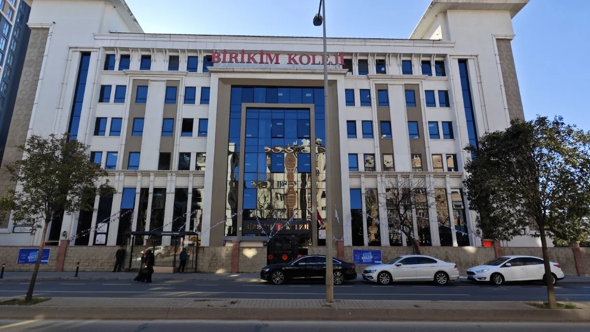 Birikim Eğitim Vakfı Okulları Pendik