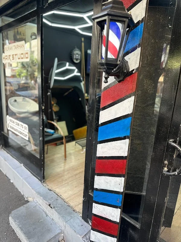 Burak Tarhan Hair Studio - Zeytinburnu, İstanbul