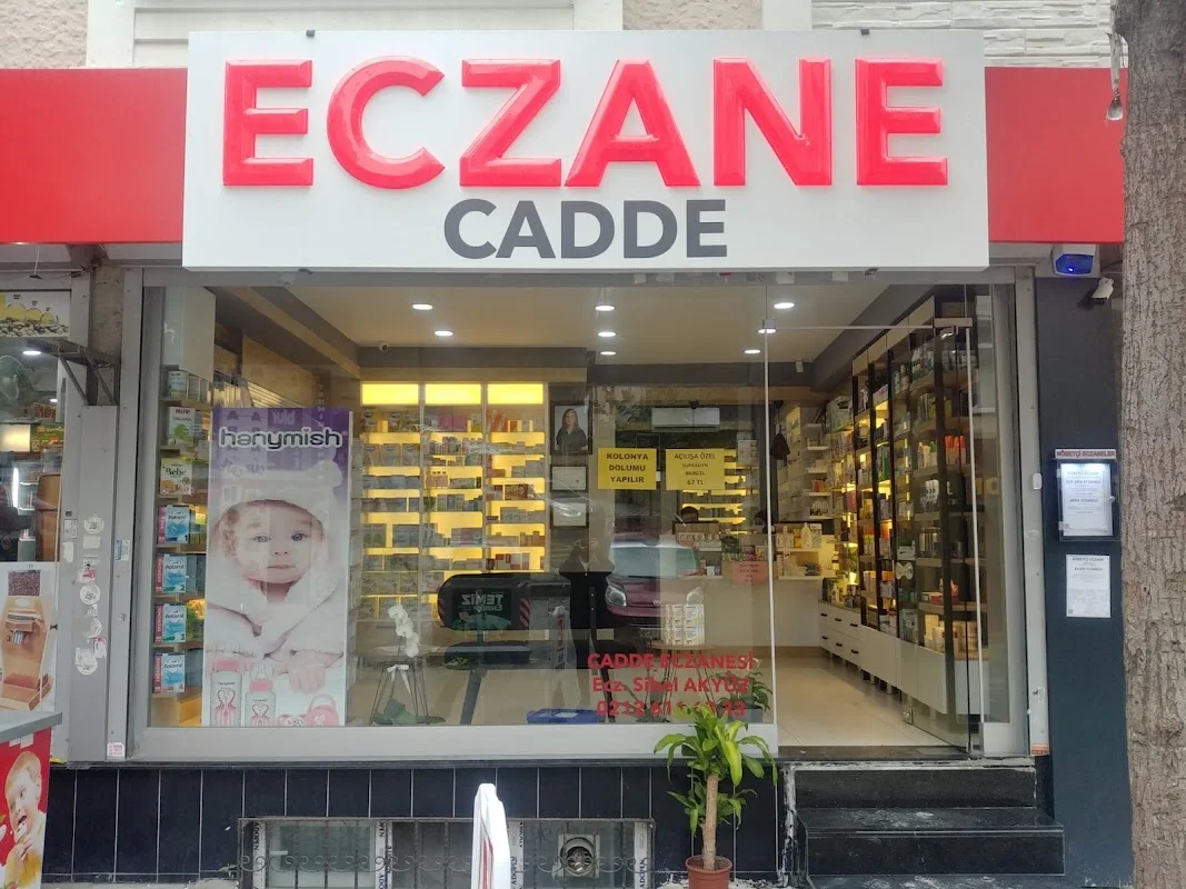 CADDE ECZANESİ