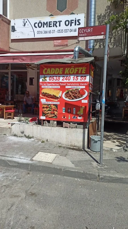 Cadde köfte çay ocağı