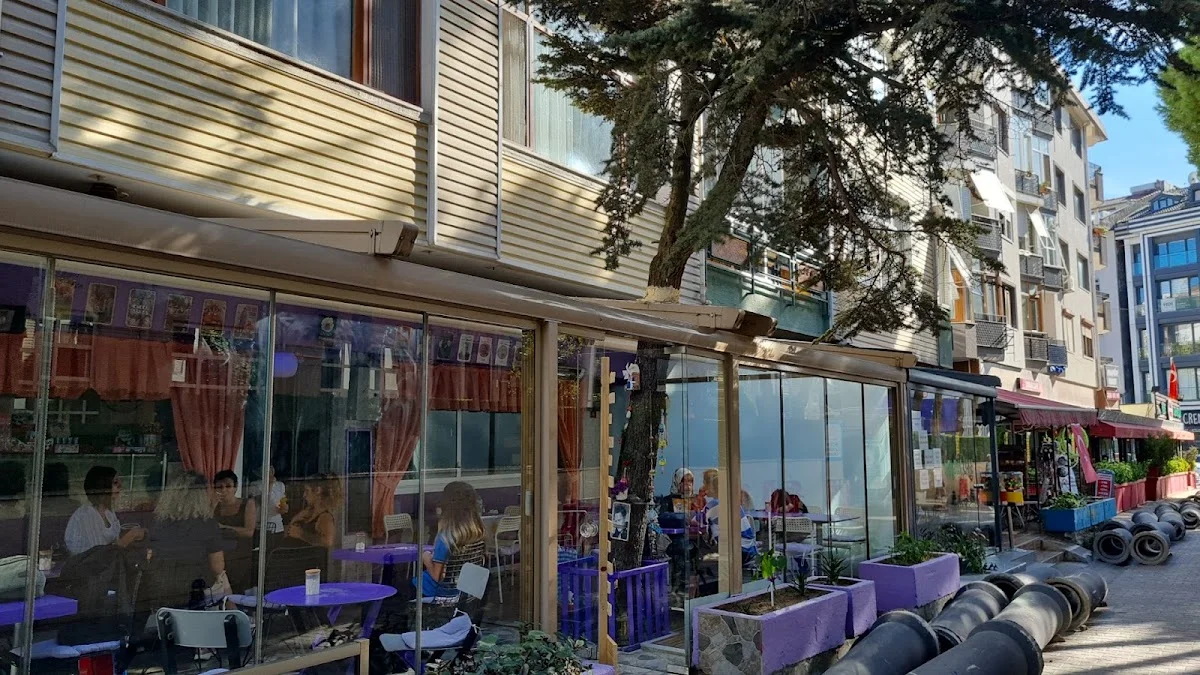 CAFE MOR 58