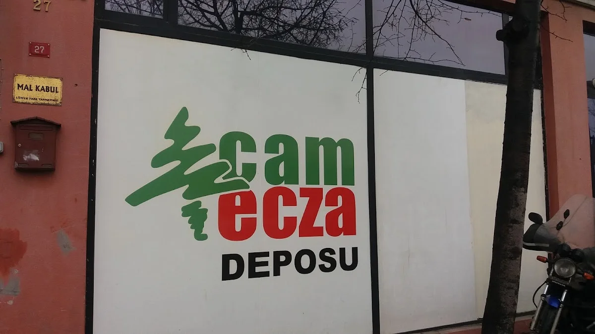 Çam Ecza Deposu