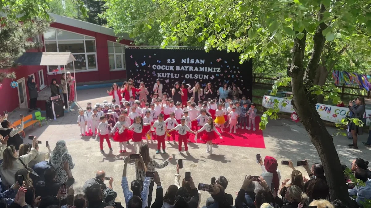 Çetin Emeç Gündüz Çocuk Bakımevi - Beşiktaş, İstanbul