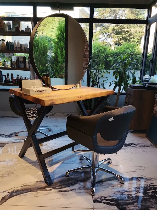 Coiffeur Nazır Yavuz
