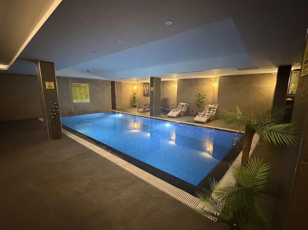 Crown Spa Turkish Bath & Massage - Beyoğlu, İstanbul