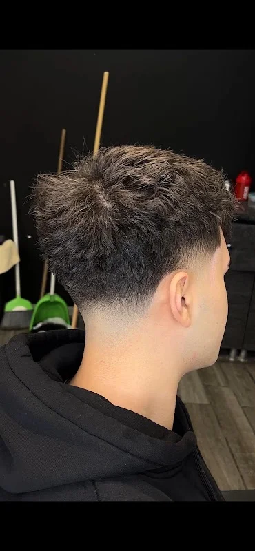 Damga hairstylist