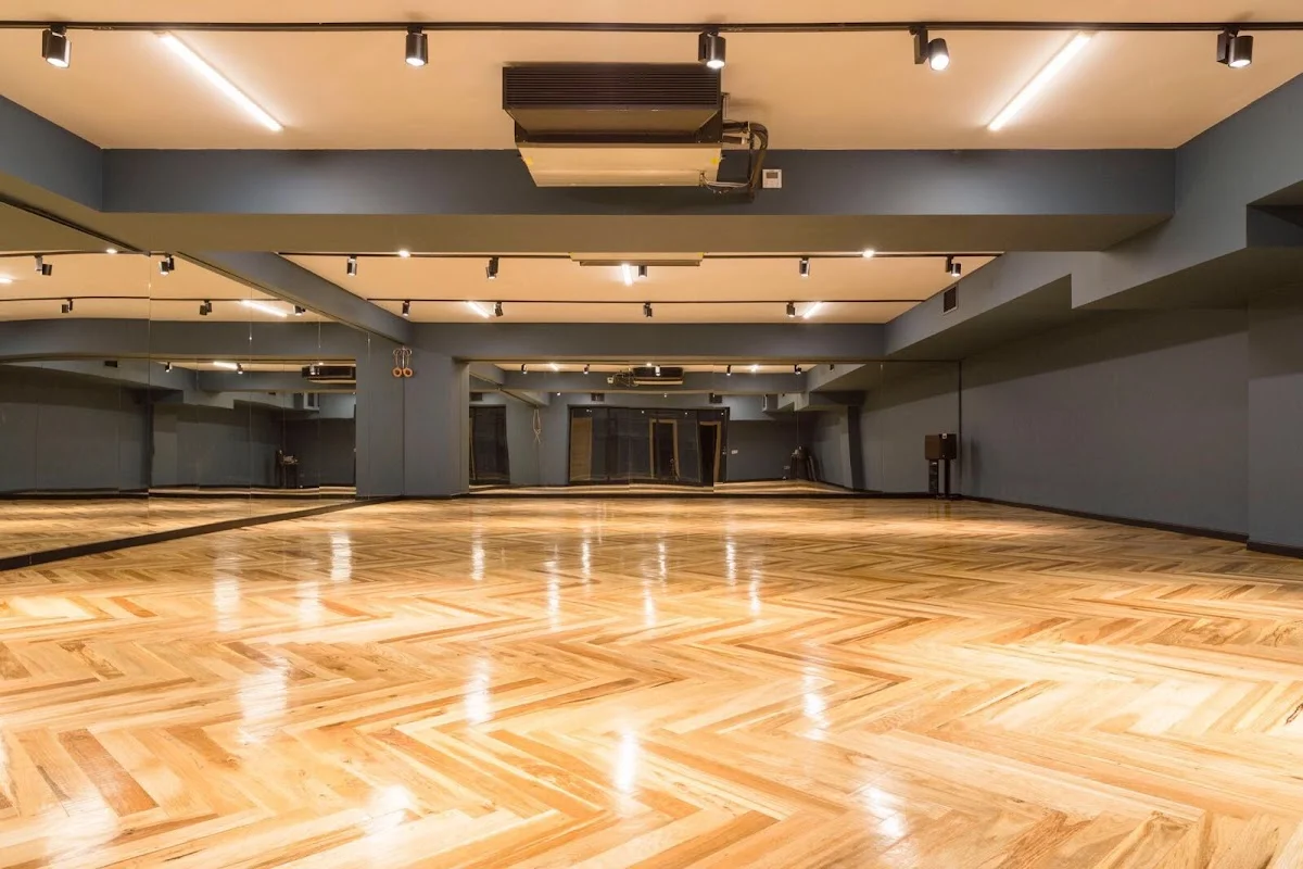 Dance and More | Dans Spor Klübü İstanbul | Lisanslı ve Hobi Amaçlı | Dans Sporu Modern Hip Hop - Ataşehir, İstanbul