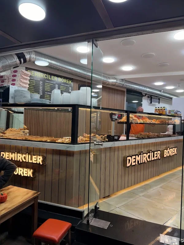 Demirciler Börek