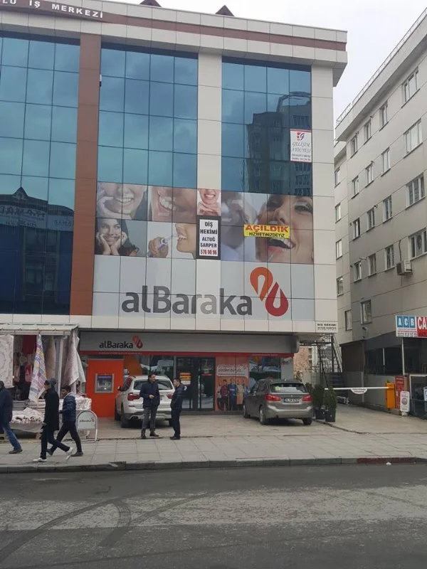 Diş Hekimi Altuğ Sarper