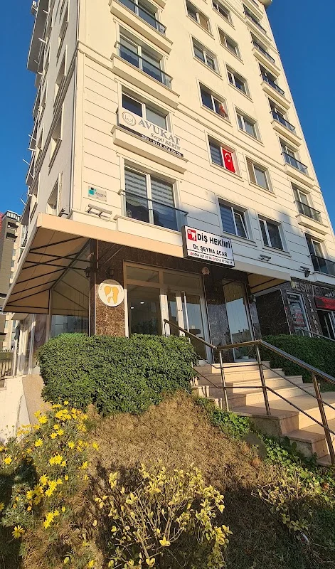 Diş Hekimi Şeyma Acar