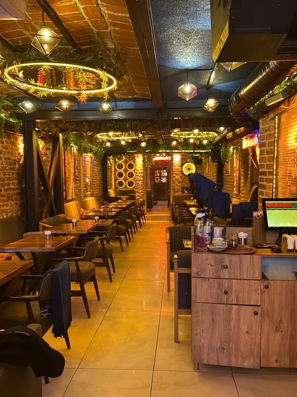 DIWAN CAFE & RESTAURANT