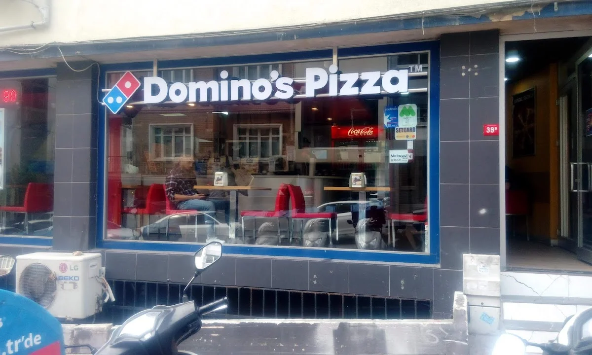 Domino's Pizza Beyoğlu Kabataş - Beyoğlu, İstanbul