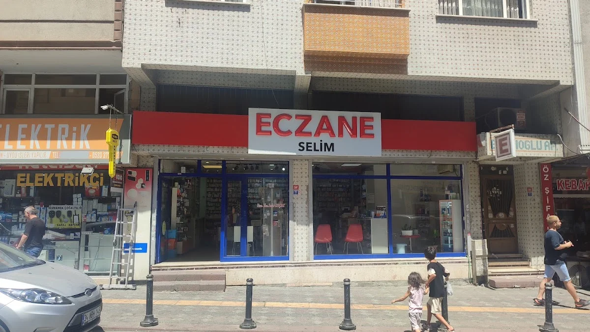 Eczane Selim