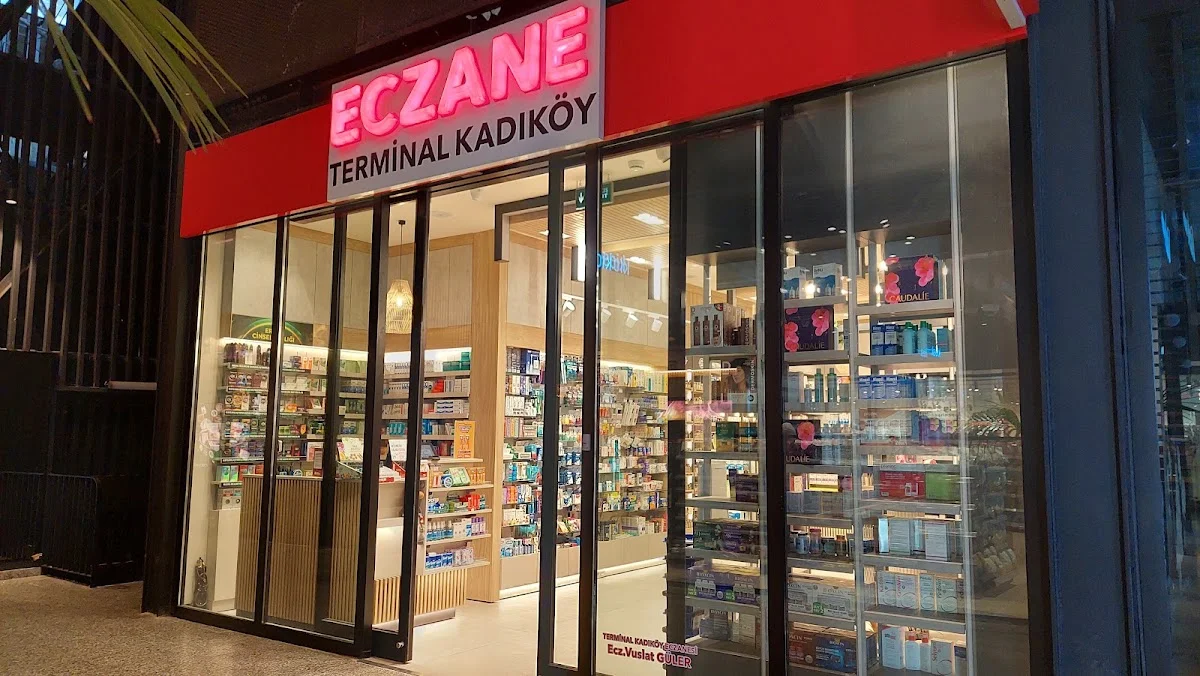 ECZANE TERMİNAL KADIKÖY
