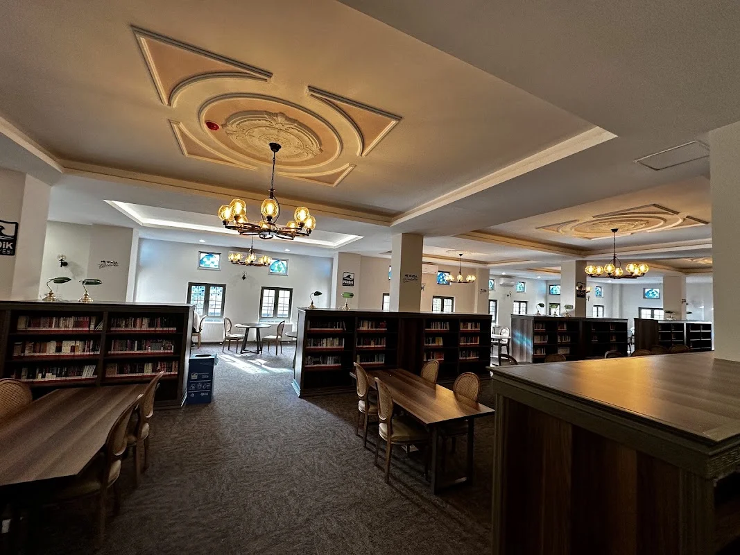 Esenyalı mahalle kütüphanesi - Pendik, İstanbul